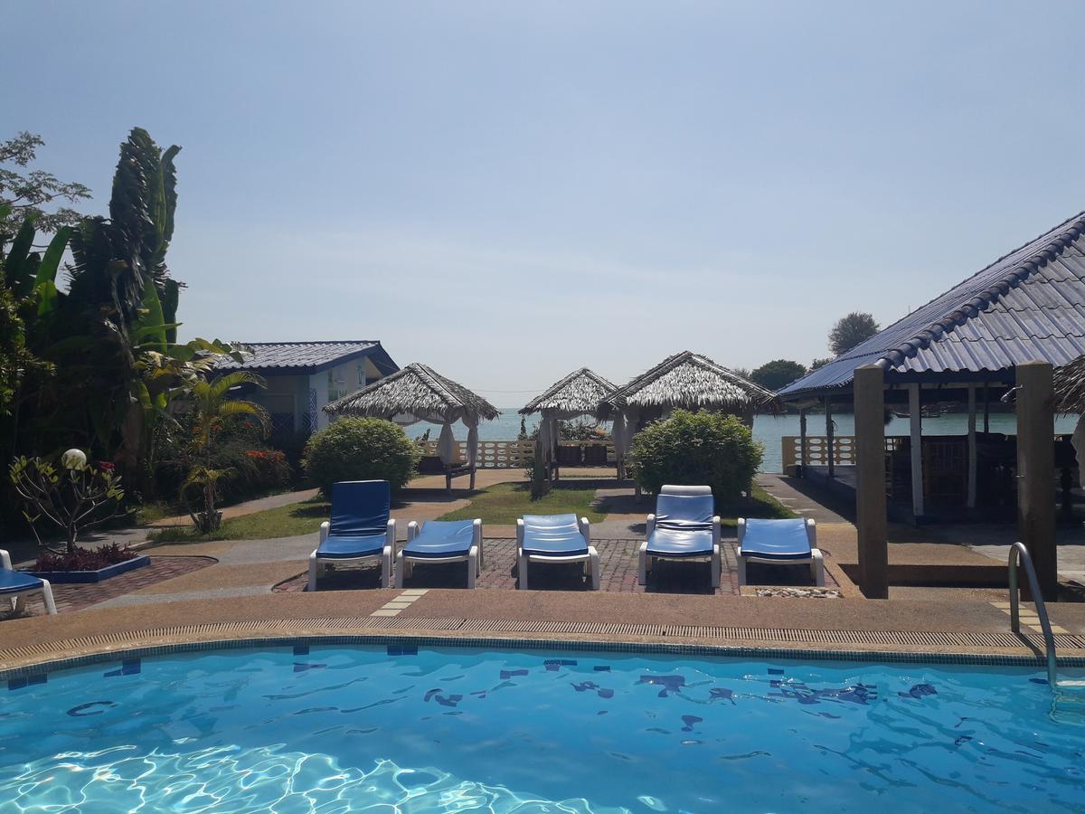 Fiji Palms Phuket Hotel Exterior photo